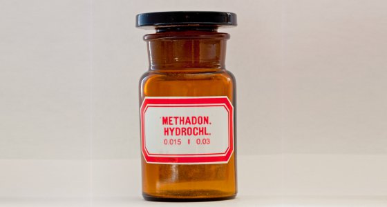 Methadon in einer Flasche / monropic, stock.adobe.com