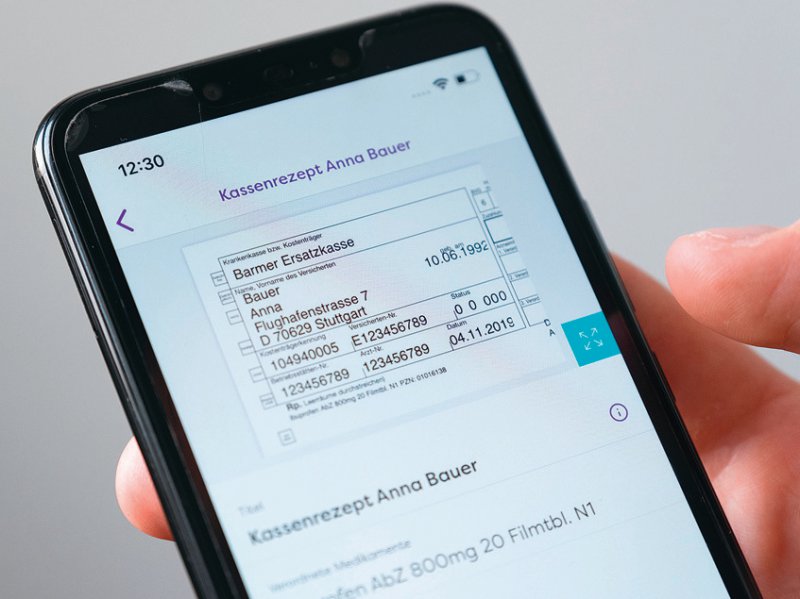 In der Patienten- App lässt sich das E-Rezept zusätzlich zum QR-Code auch in bildlicher Darstellung abrufen. Foto: picture alliance/Bernd Weißbrod/dpa